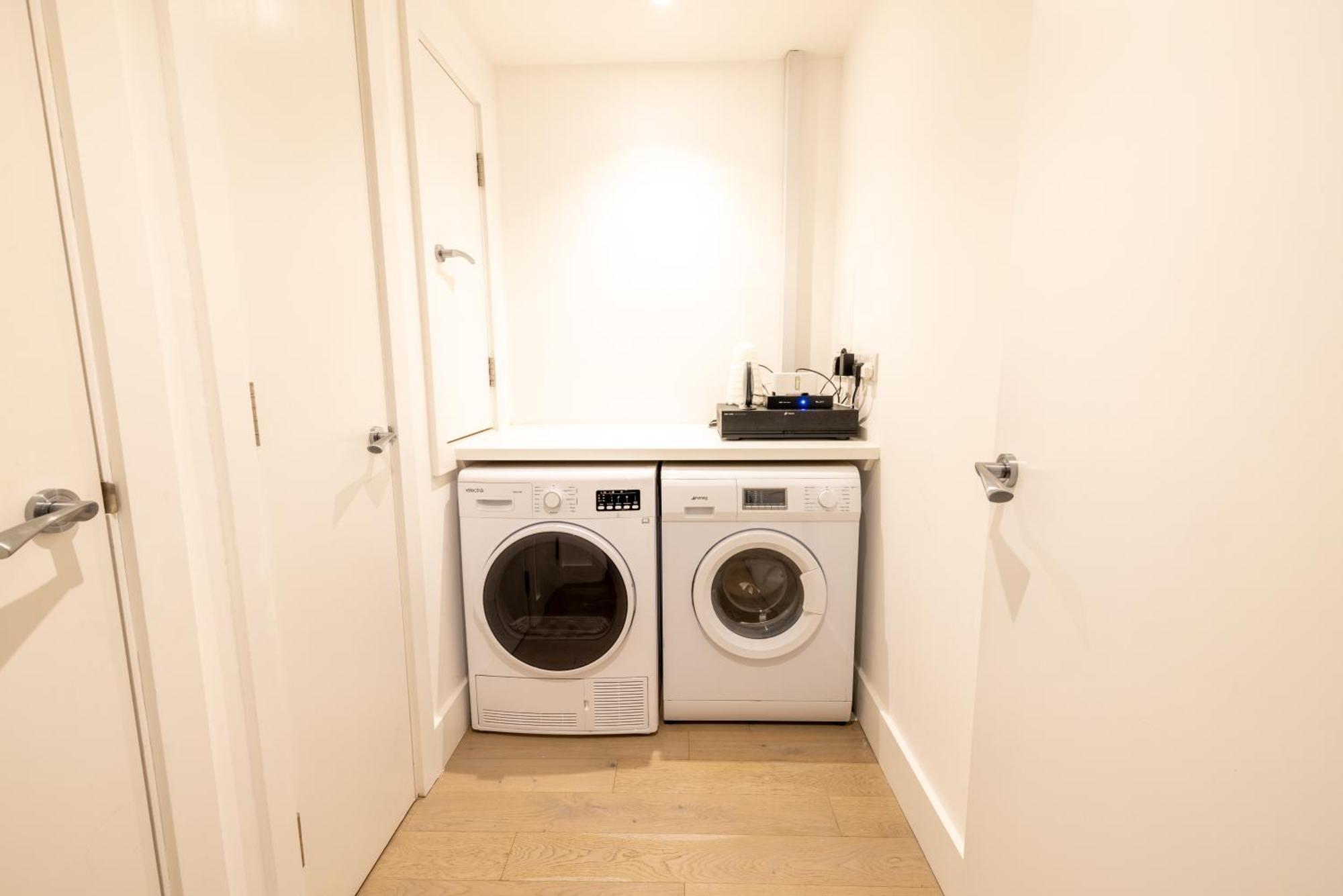 Apartamento Luxurious & Modern Townhouse In Hammersmith Londres Exterior foto